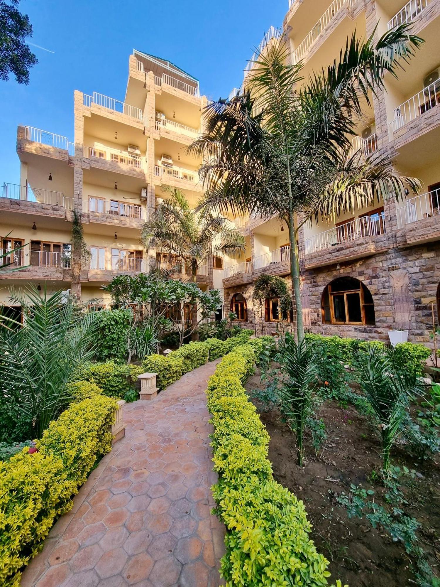 Thebes Hotel Luxor Exterior photo
