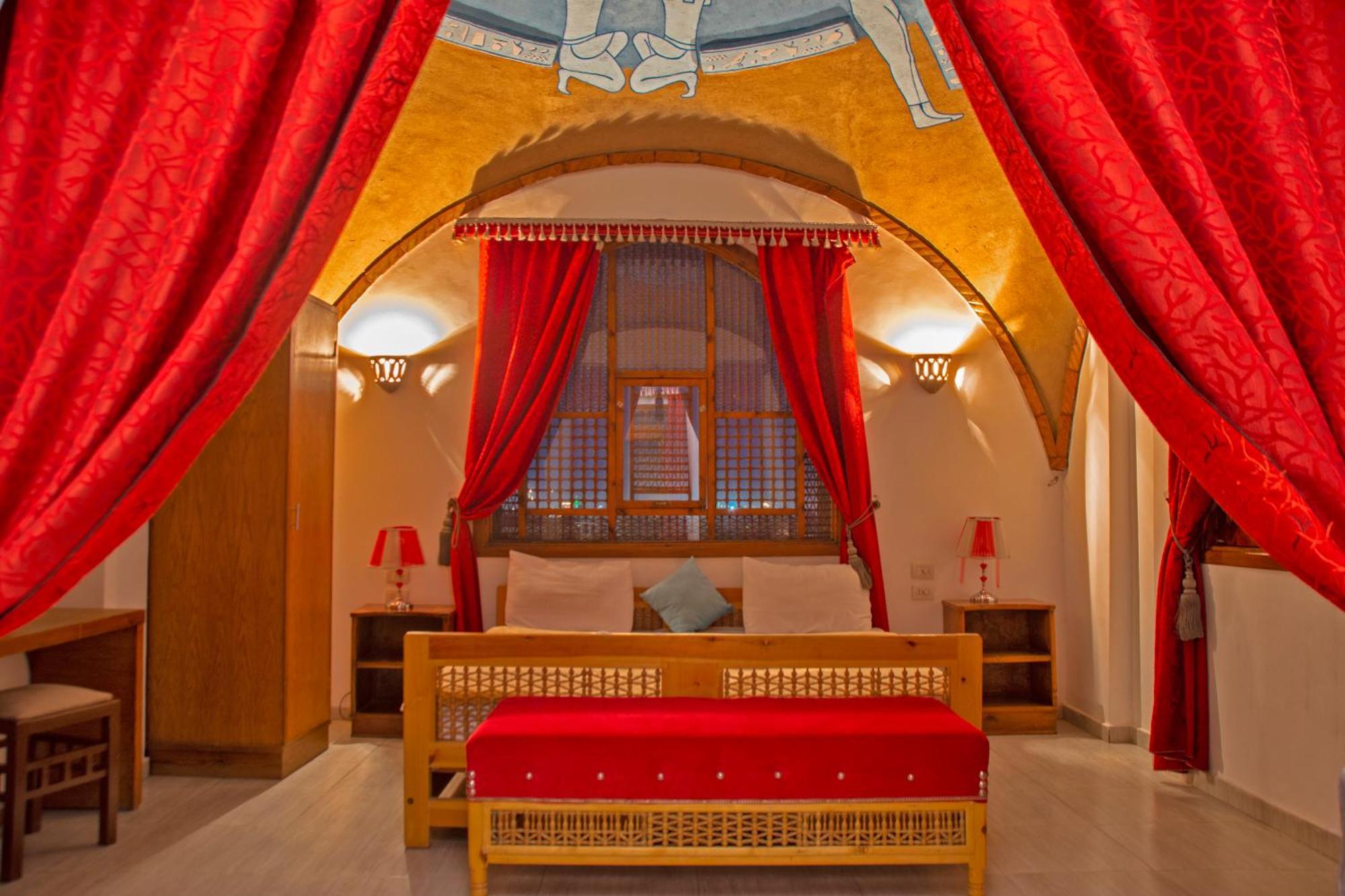 Thebes Hotel Luxor Exterior photo